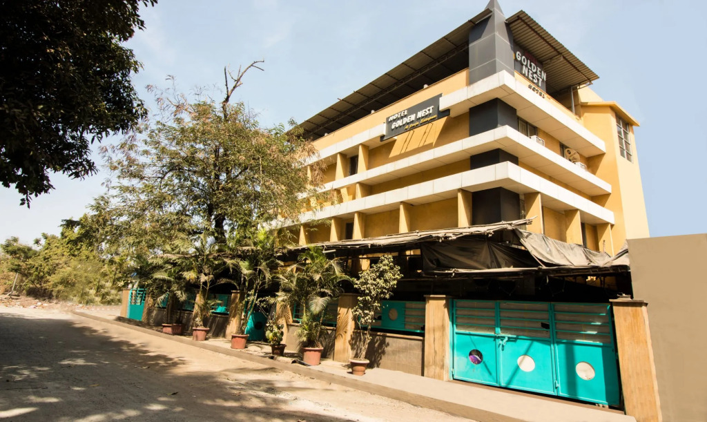 Hotel Golden Nest - Thane
