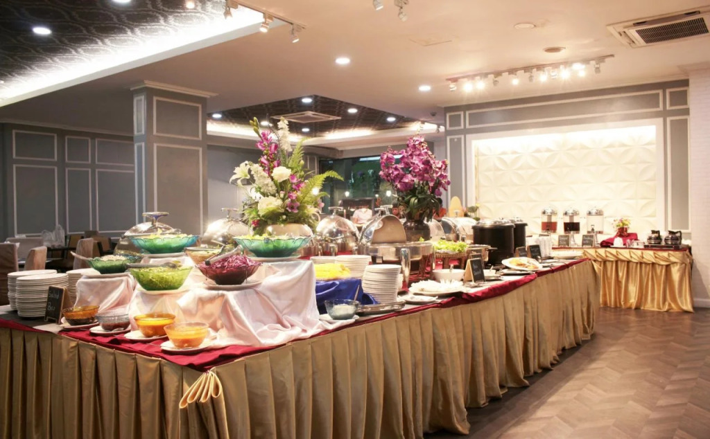 Picnic Hotel Bangkok - Rang Nam