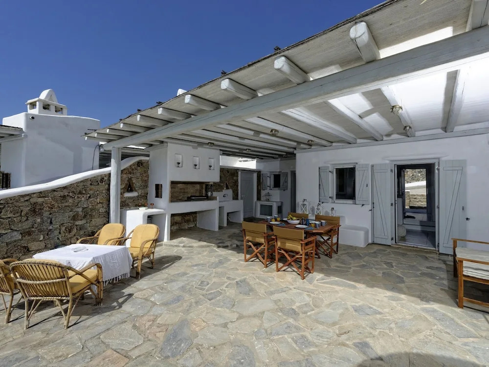Luxurious Villa in Mykonos with Swimming Pool