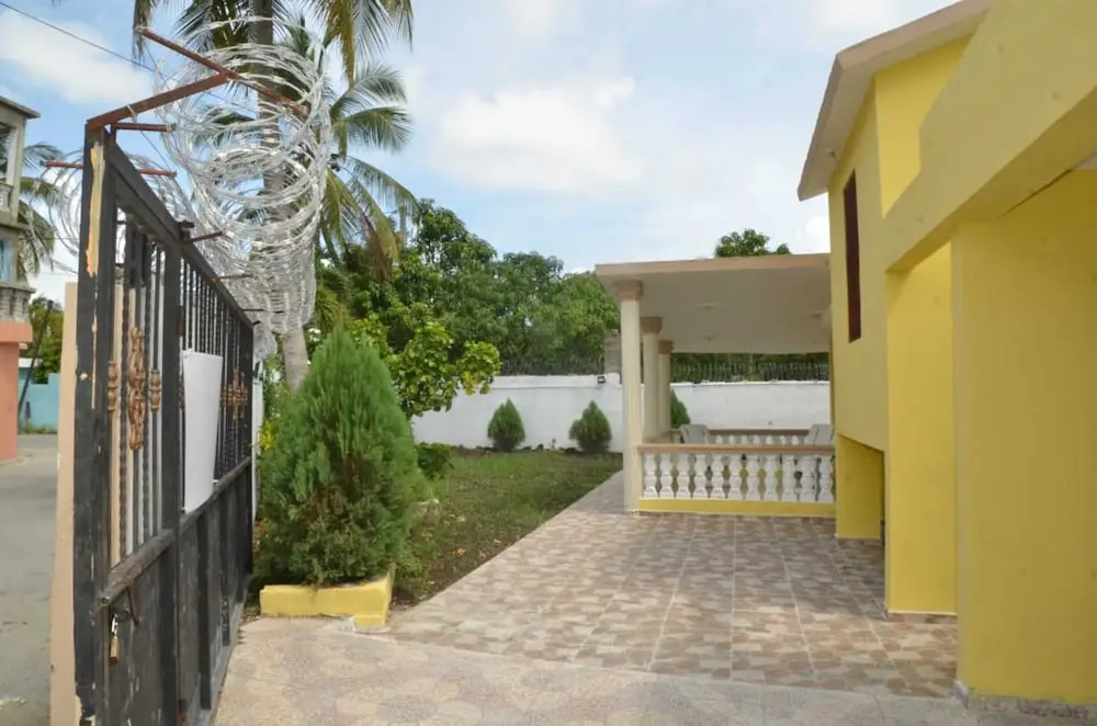 Residencial Lakis 1
