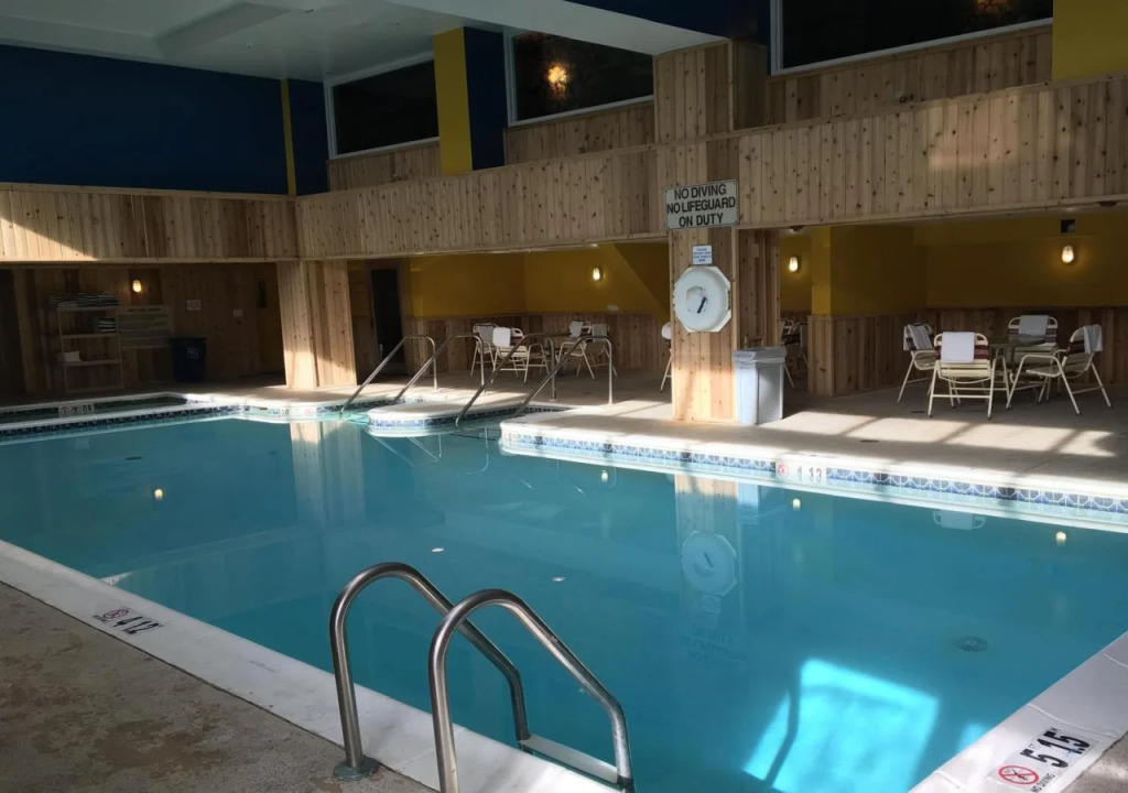 Crowne Plaza Hotel Philadelphia - Bucks County