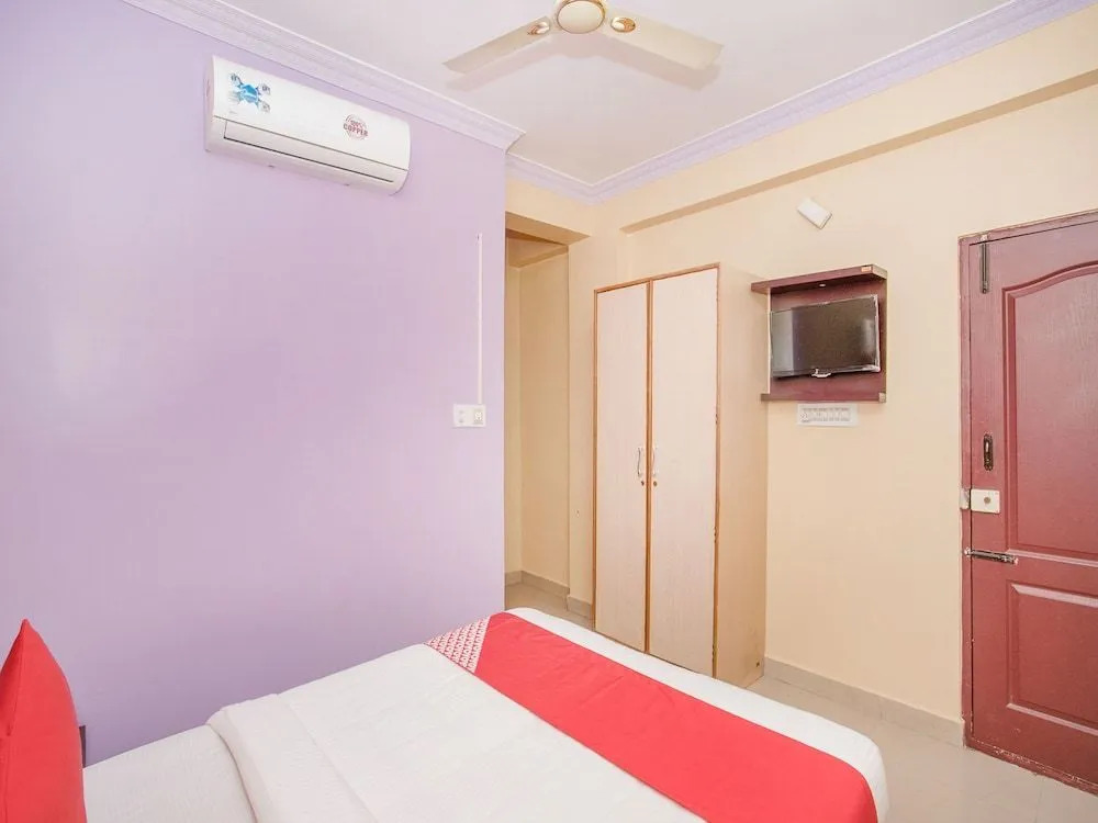 Breeze Inn by OYO Rooms