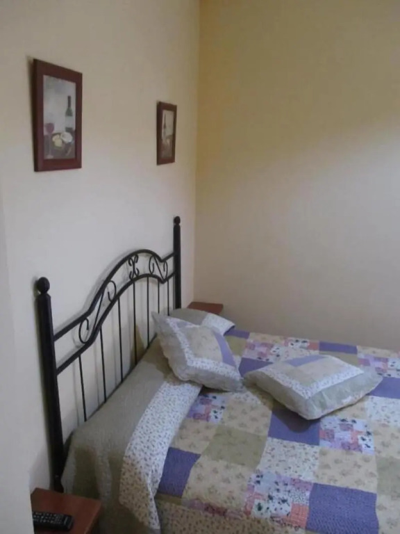 Hostal Becares