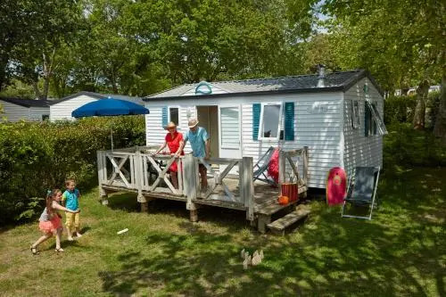 Camping Sunissim de l'Eve By Locatour