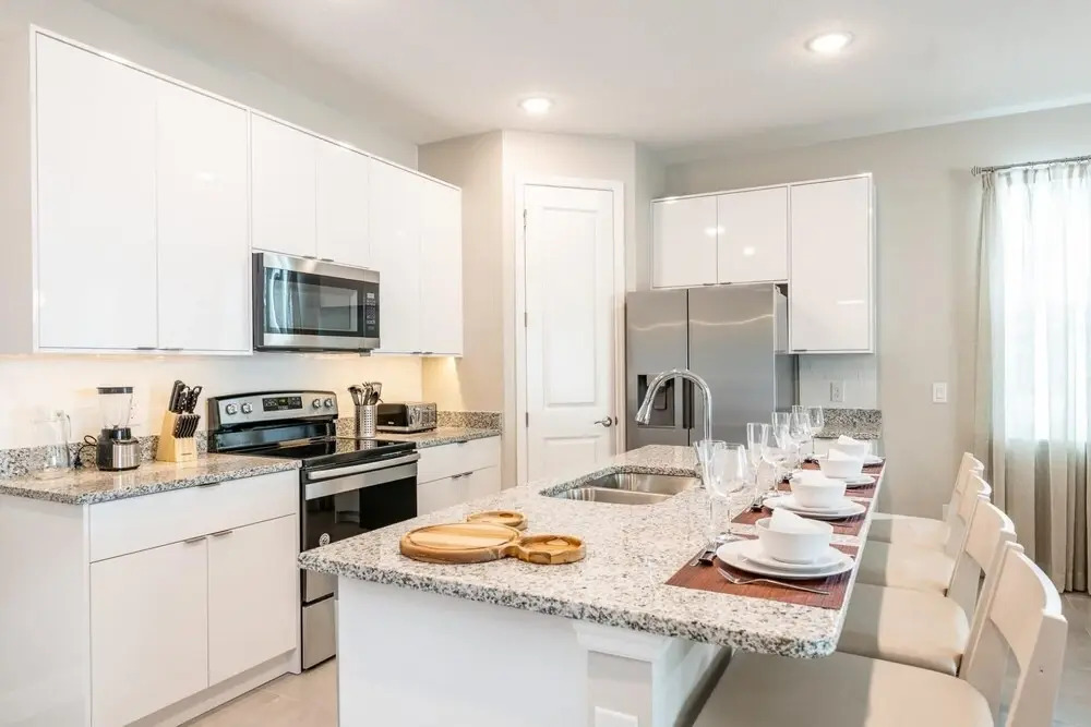 Spacious and Modern Home Near Disney Parks