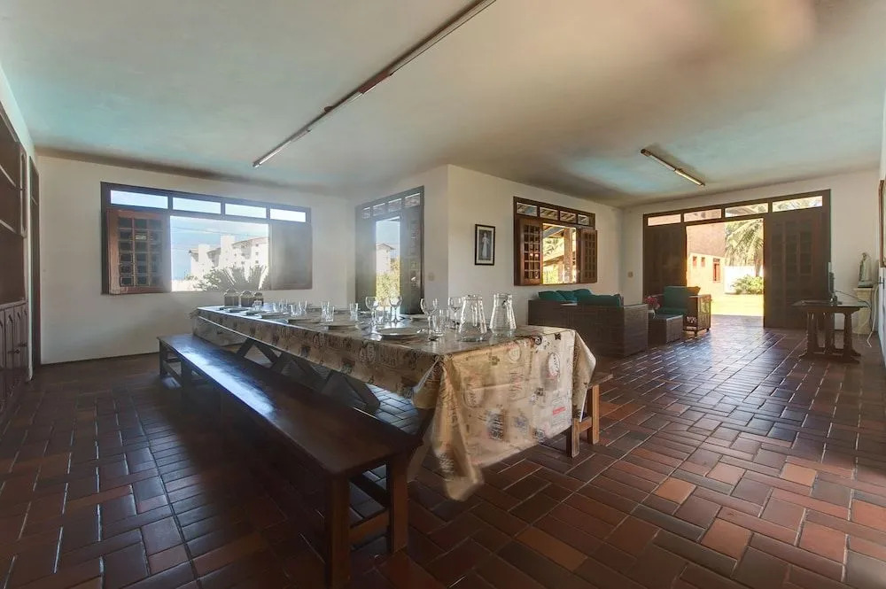 House with Hot Tub in Porto das Dunas