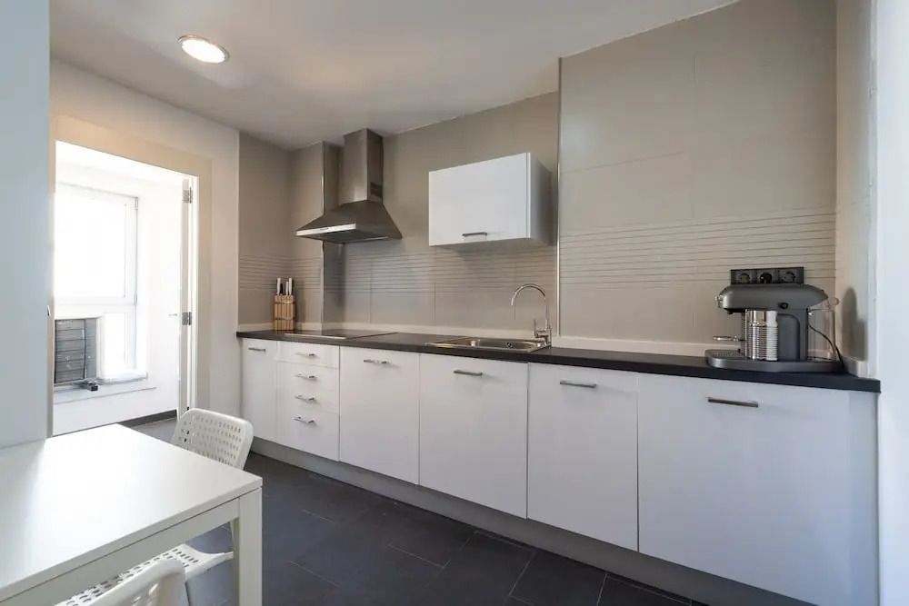 Apartamento Nuevo y Moderno 6E