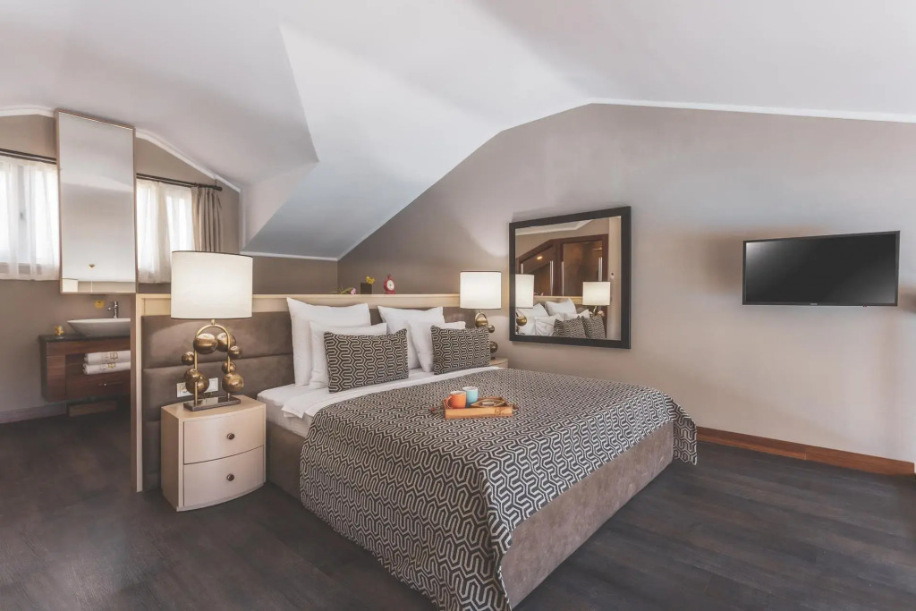 Orka Cove Hotel Penthouse & Suites Adults Only