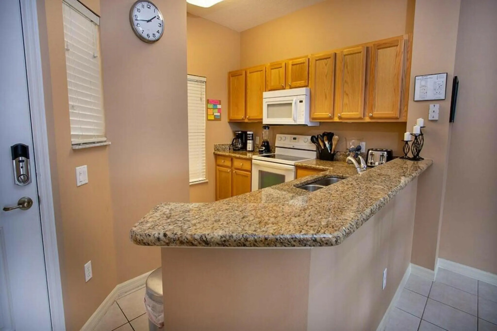 Amazing 3Bdrms At Encantada -6 miles from Disney
