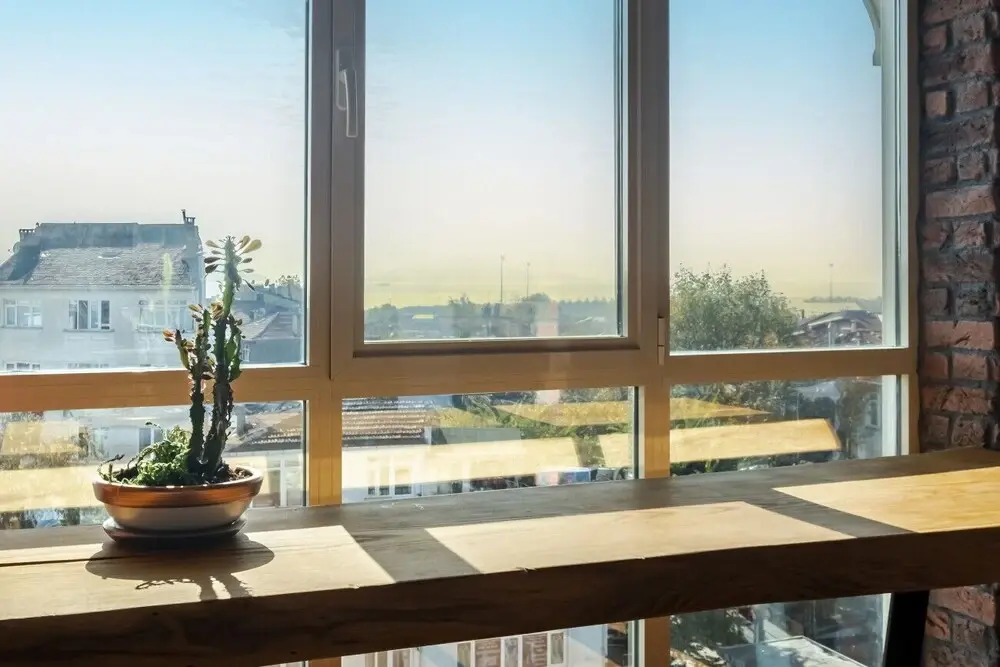 Sleek Flat Near Public Transportation in Maltepe