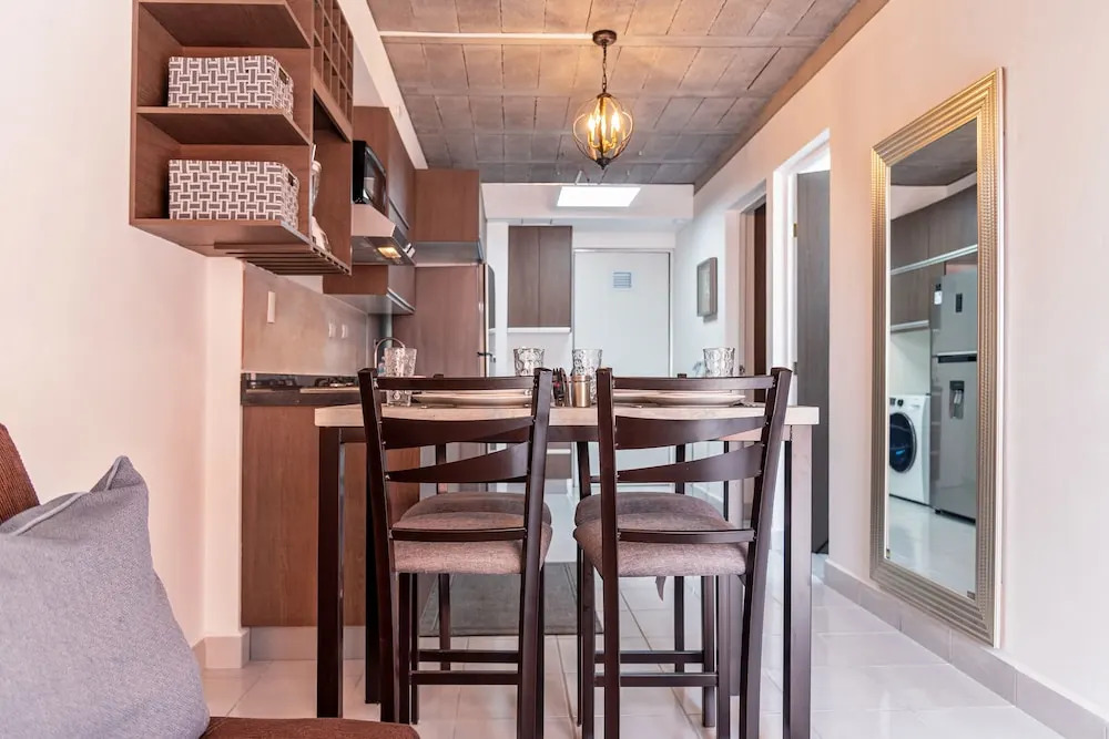 Modern apt. Close Cintermex, 2BD, 2 BTH, by Mty. Living T403