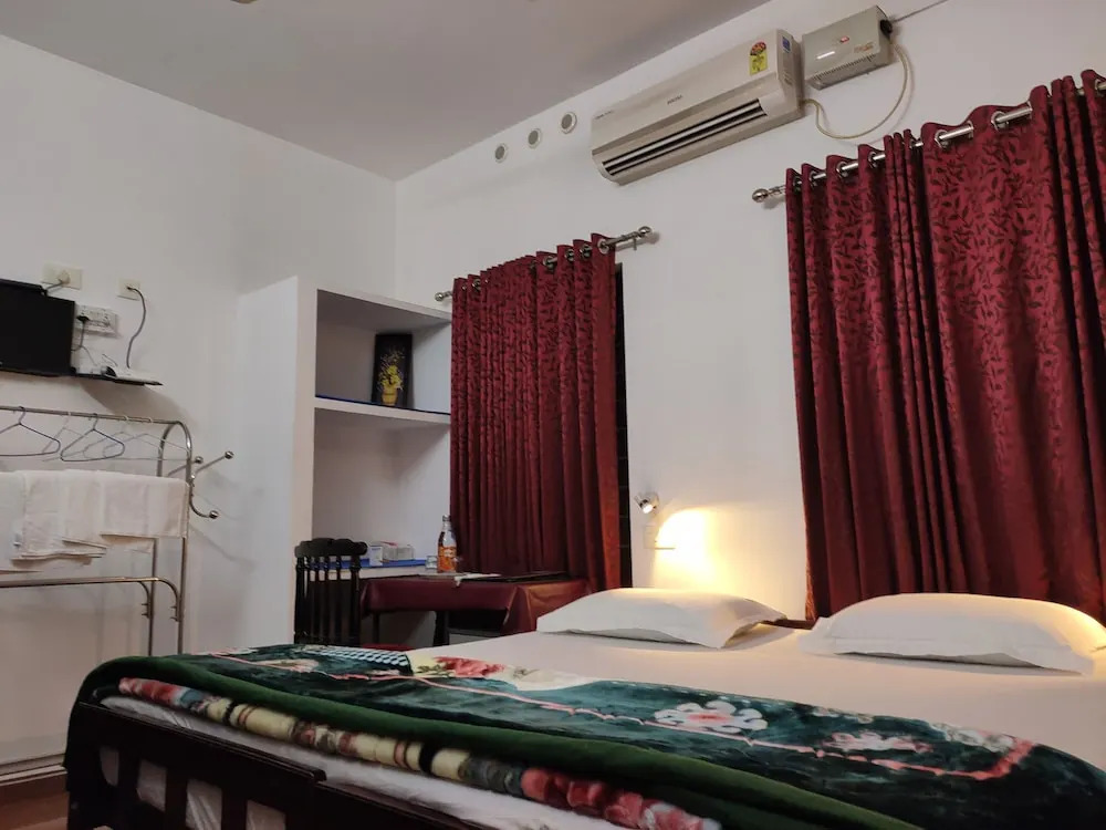 Kuttickattil Gardens Homestay