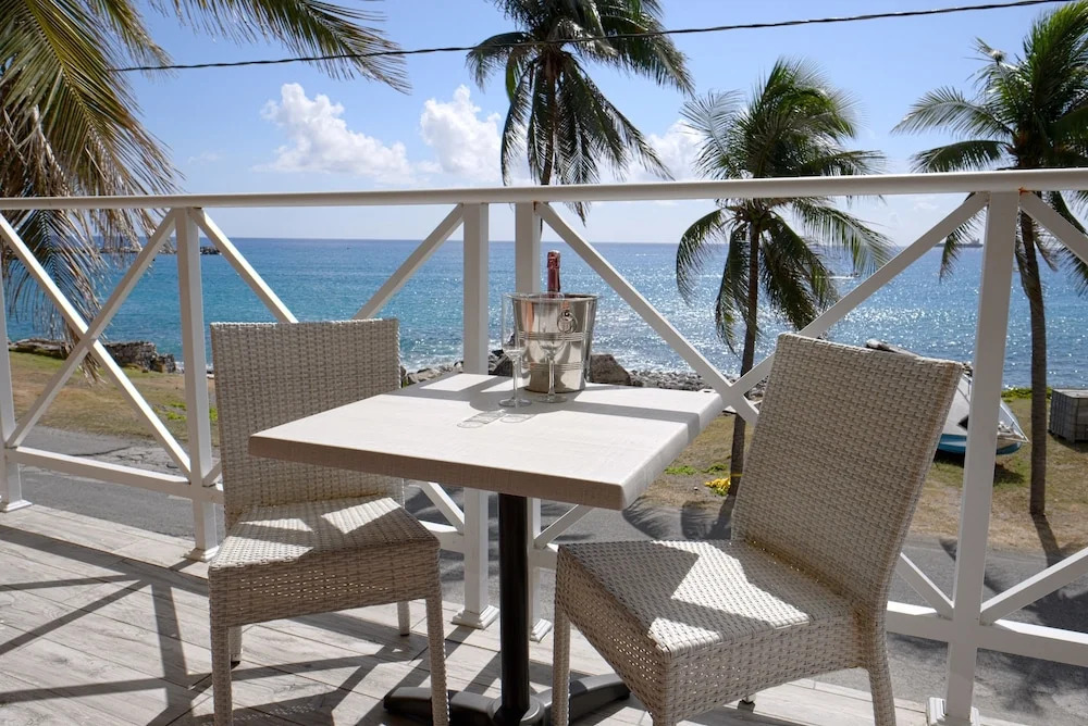 Orange Bay Hotel