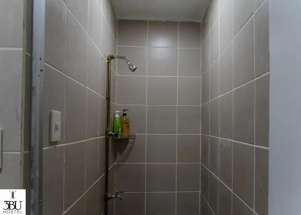 Kadangyan by 3BU Hostel