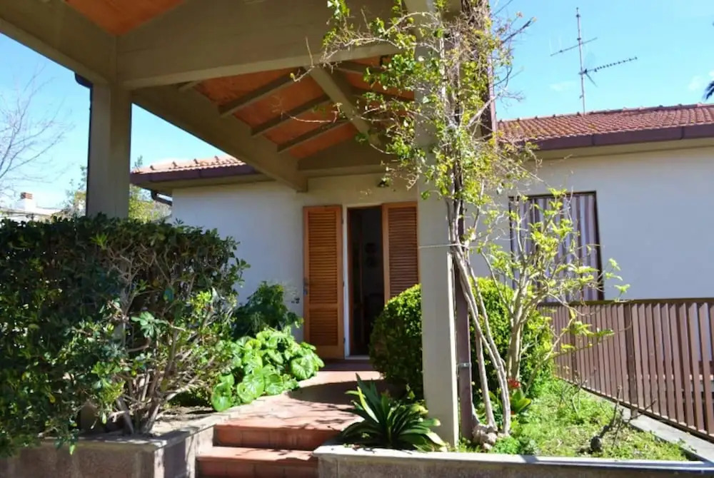 House With 3 Bedrooms in San Vincenzo, With Enclosed Garden and Wifi Near the Beach