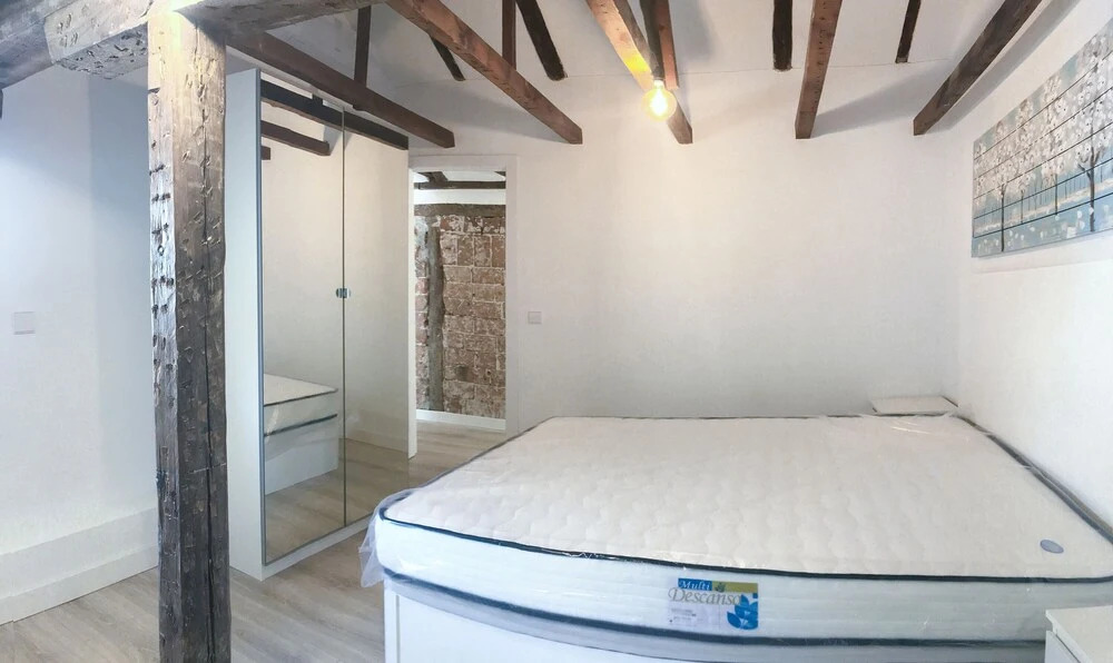 Apartmanento de 2 Habitaciones en Universidad, 500m de Alonso Martinez