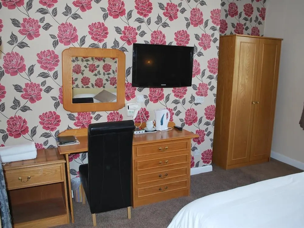 The George Hotel