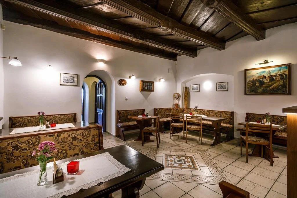 Penzión - Restaurant Atrium