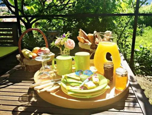 Bed & Breakfast Chambres dhôtes COTTAGE BELLEVUE