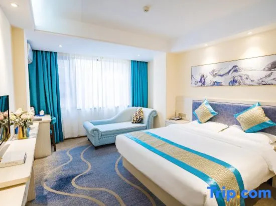 Yueguang Holiday Hotel