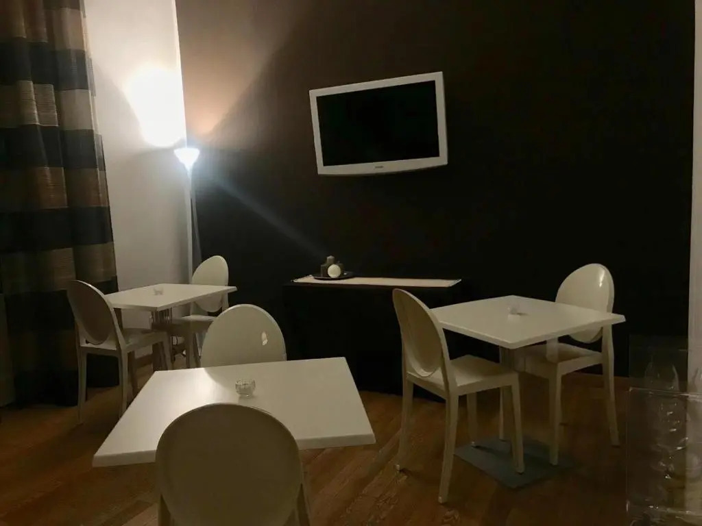Suite 70