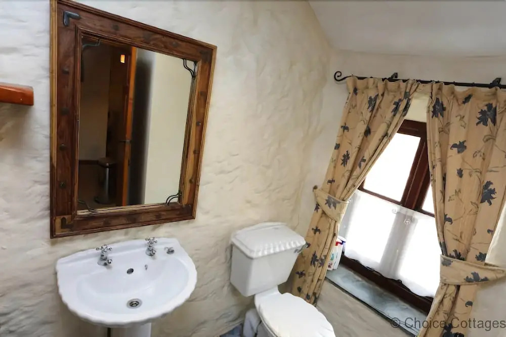 SAUNTON GRANGE 7 Bedrooms