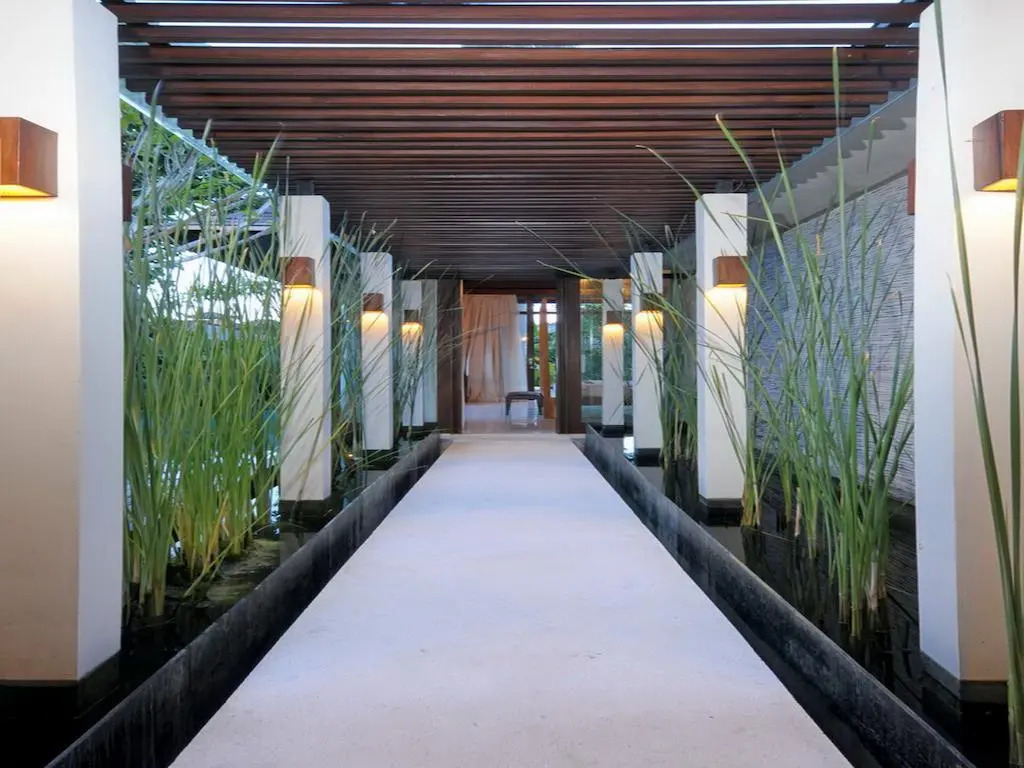 Payapaya Seminyak luxury vila 4 BR near beach potato head