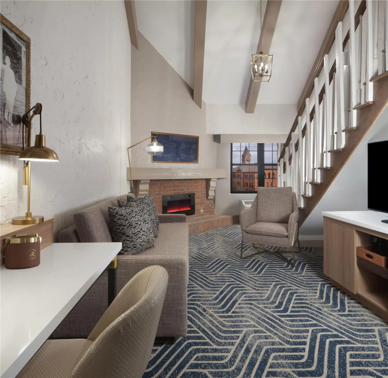 Hotel Royer Urbana Champaign, Tapestry Collection by Hilton