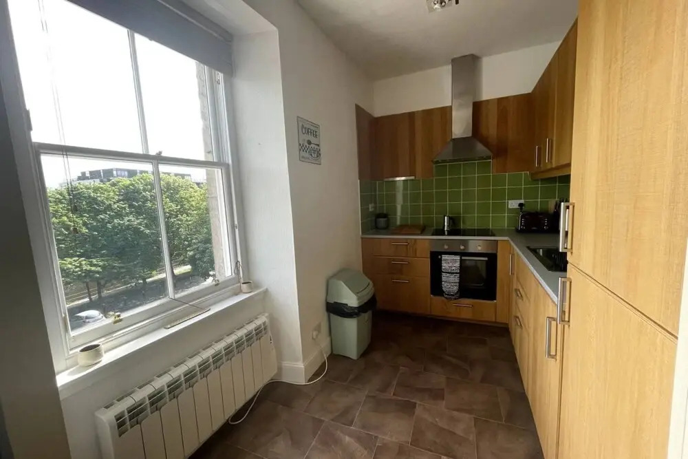 Cosy 2 Bedroom Apartment in the Heart of Leith