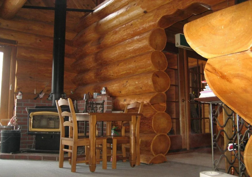 log Hotel kamloops