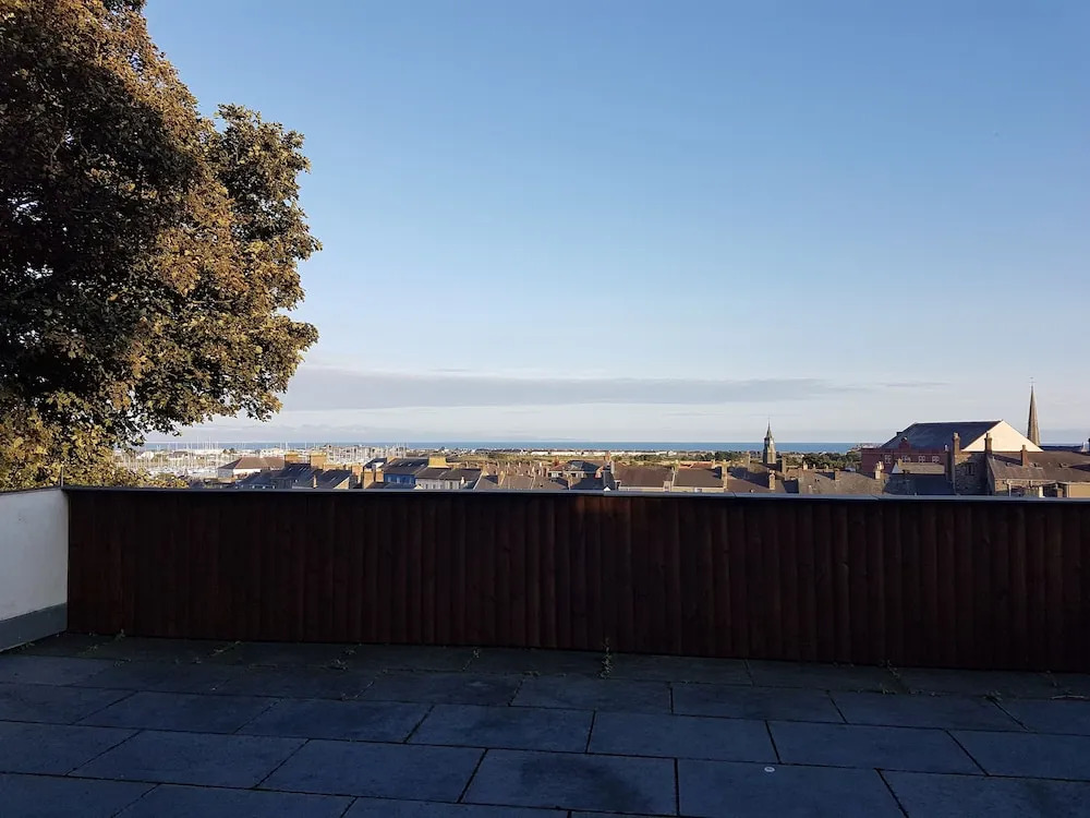 Marina Terrace