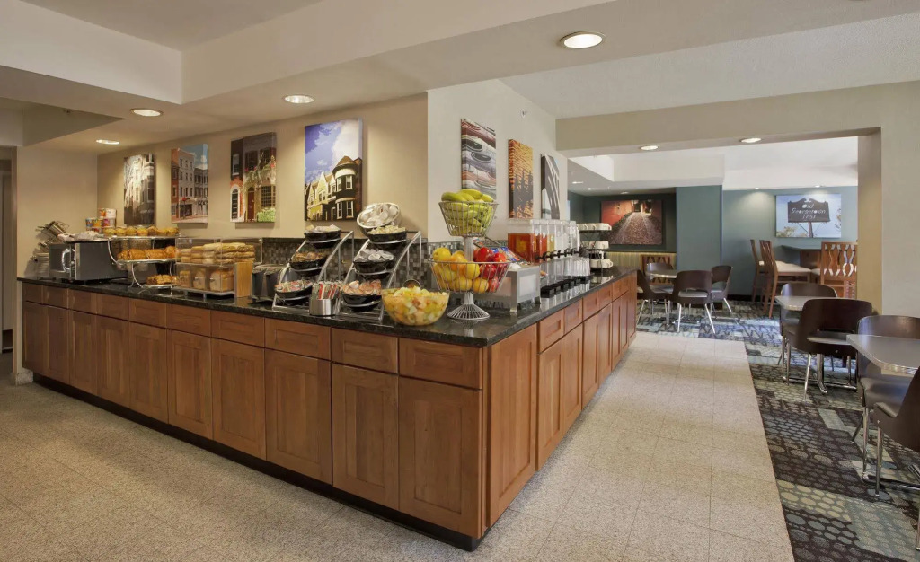 Georgetown Suites