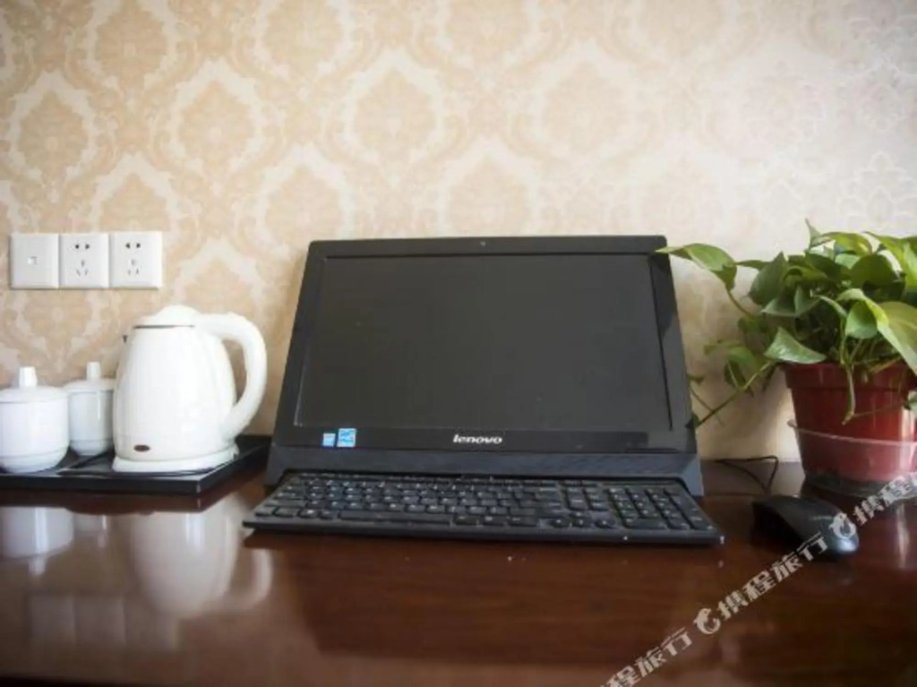 Super 8 Hotel (Pedestrian Street Traditional Chinese Medicine Hospital Branch)