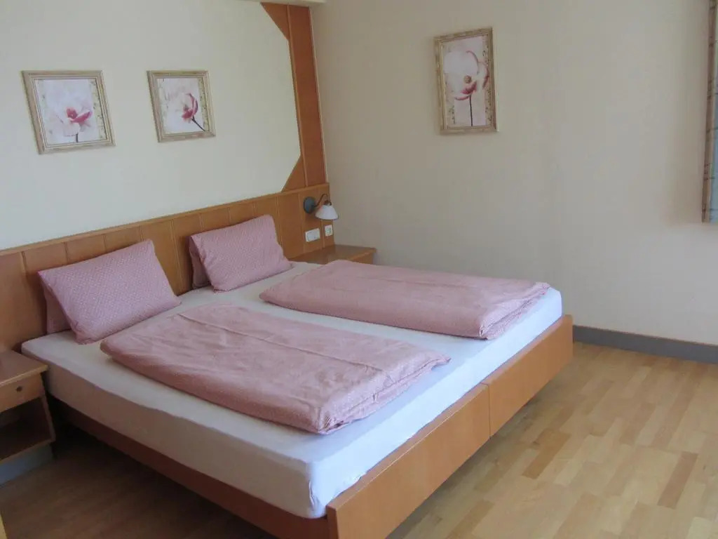 Hotel Weiss S