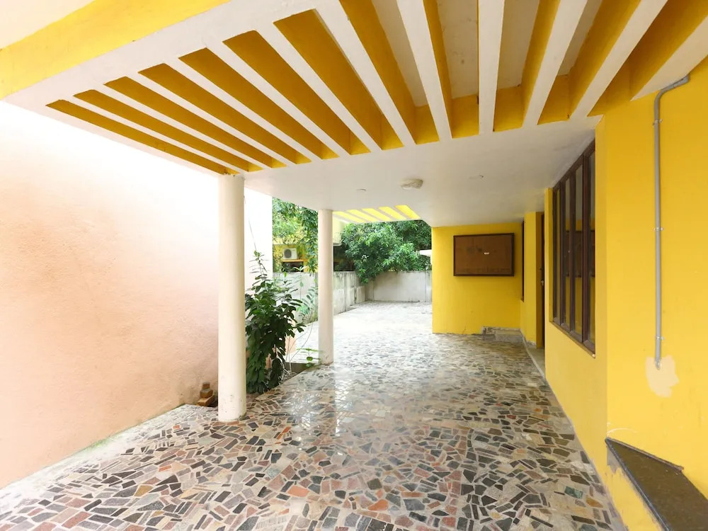 OYO 9833 Home 3BHK Reddiyarpalayam
