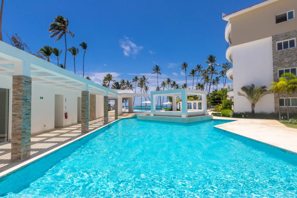 Stylish 3-Bedroom Apartment near the Bavaro Beach