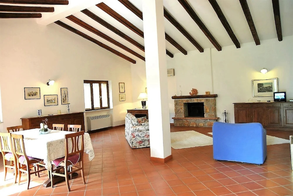 Holiday House for 8 Persons With Pool