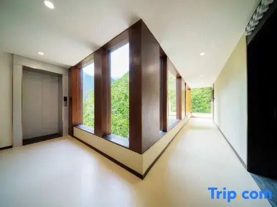 Jiuzhaigou Jianshan Shishan Garden Beautiful Homestay