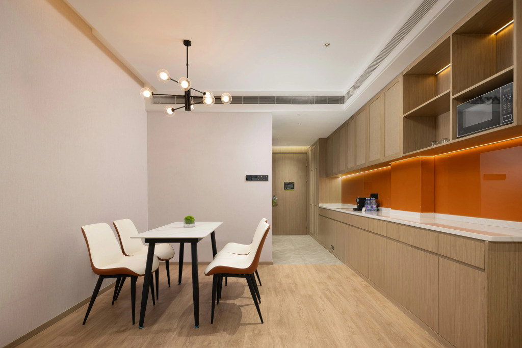 Home2 Suite by Meishan Dongpo