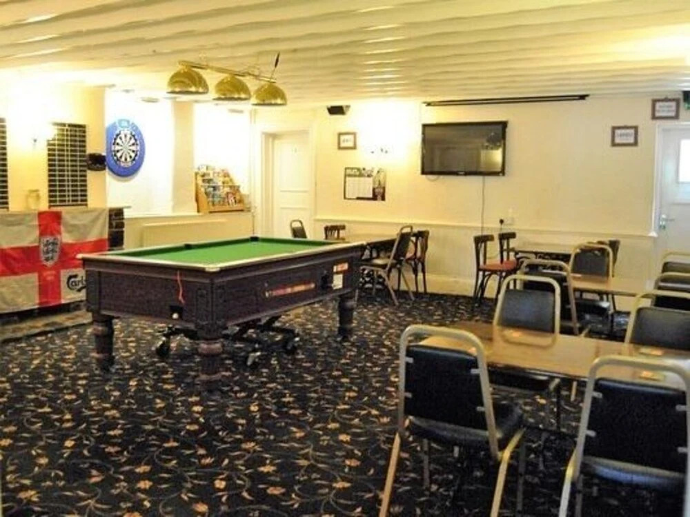 The Globe Hotel