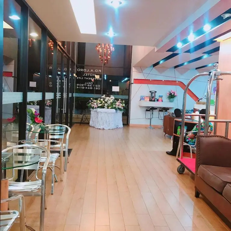 PDA Lord Hotel