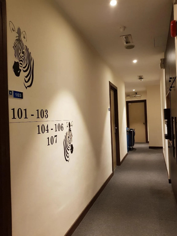 9 Square Hotel - Kota Damansara