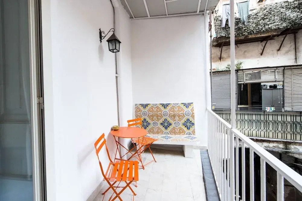 Balcone su Napoli