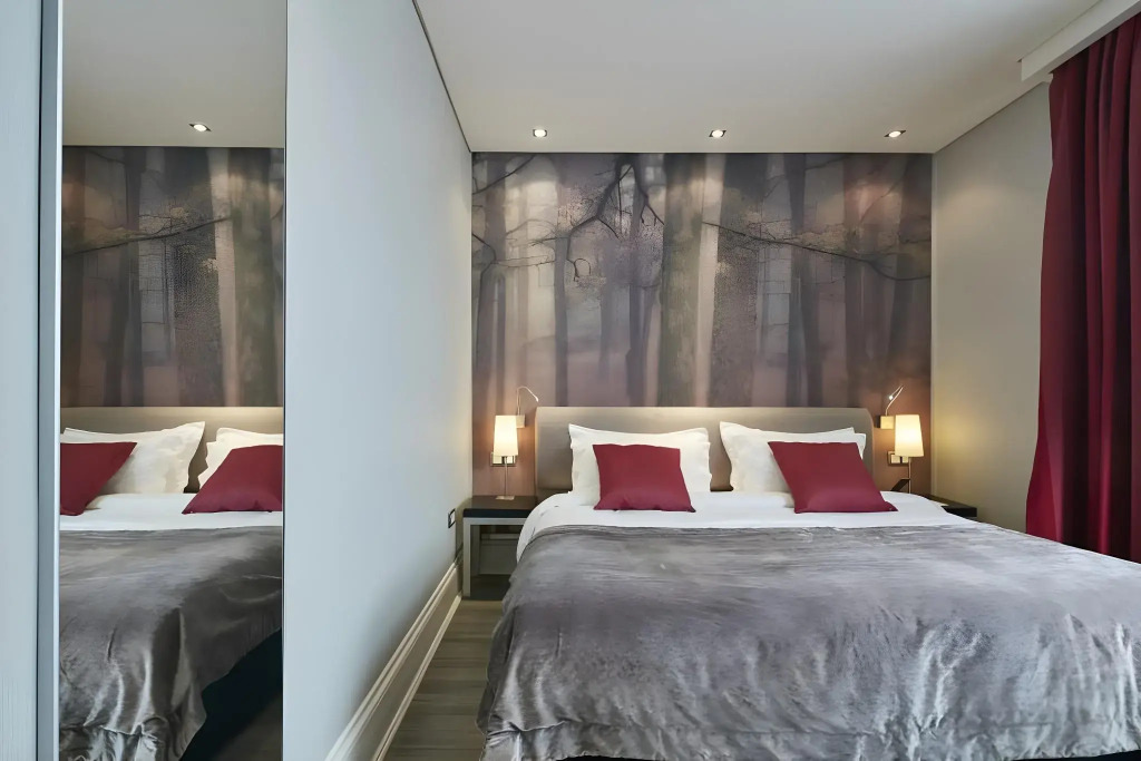 The Queens Gate Hotel