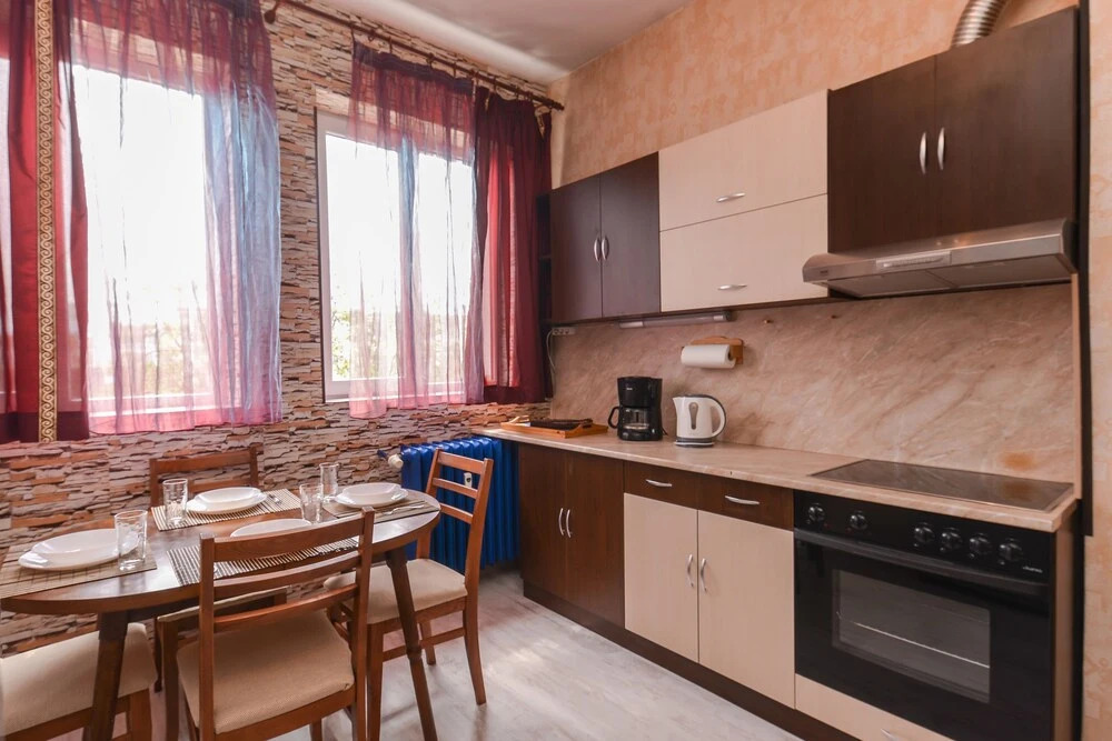 FM Deluxe 2-BDR Apartment - Rakovski street