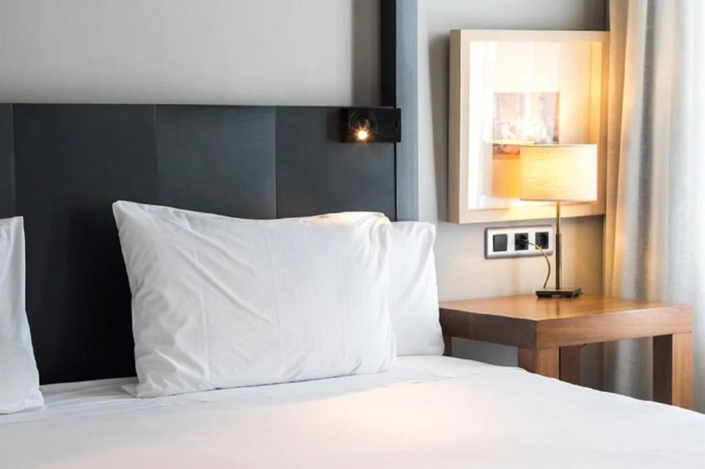 Отель Chic&basic Habana Hoose