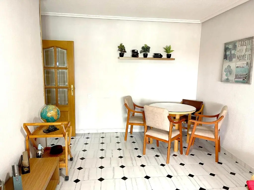 4 bedrooms appartement with balcony and wifi at Cartagena 3 km away from the beach
