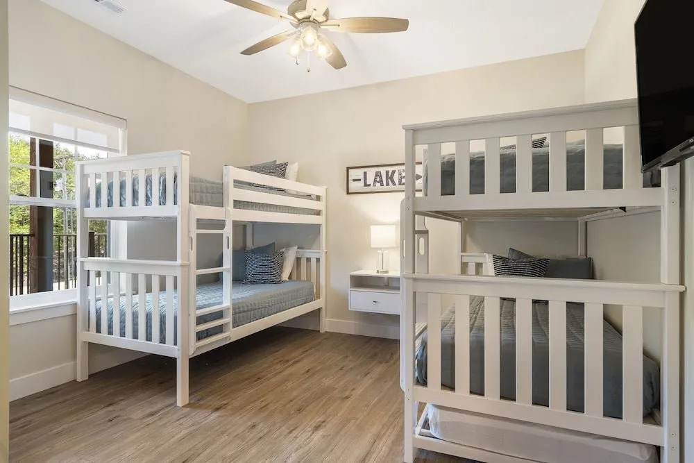Lakeview Oasis - Onsite Amenities