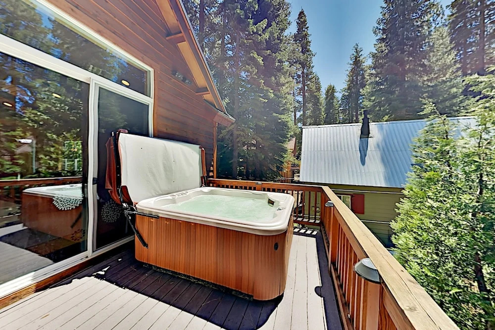 West Shore Retreat - 3 Br Home