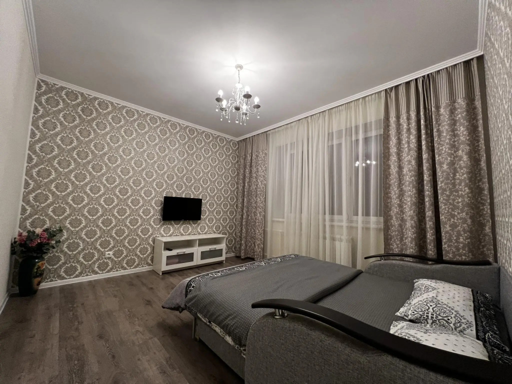 АлексХоум на улице Алексея Короткова 1